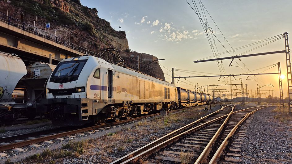 Locomotive 6007 I AM EUROPEAN. Stationary freight train 