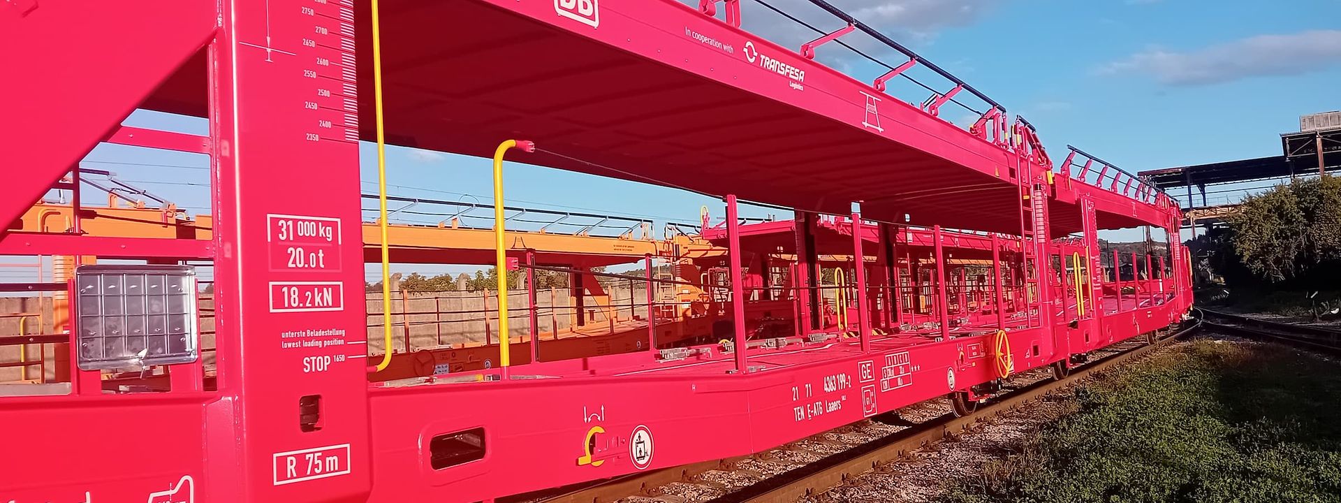 Empty car carrier wagon 